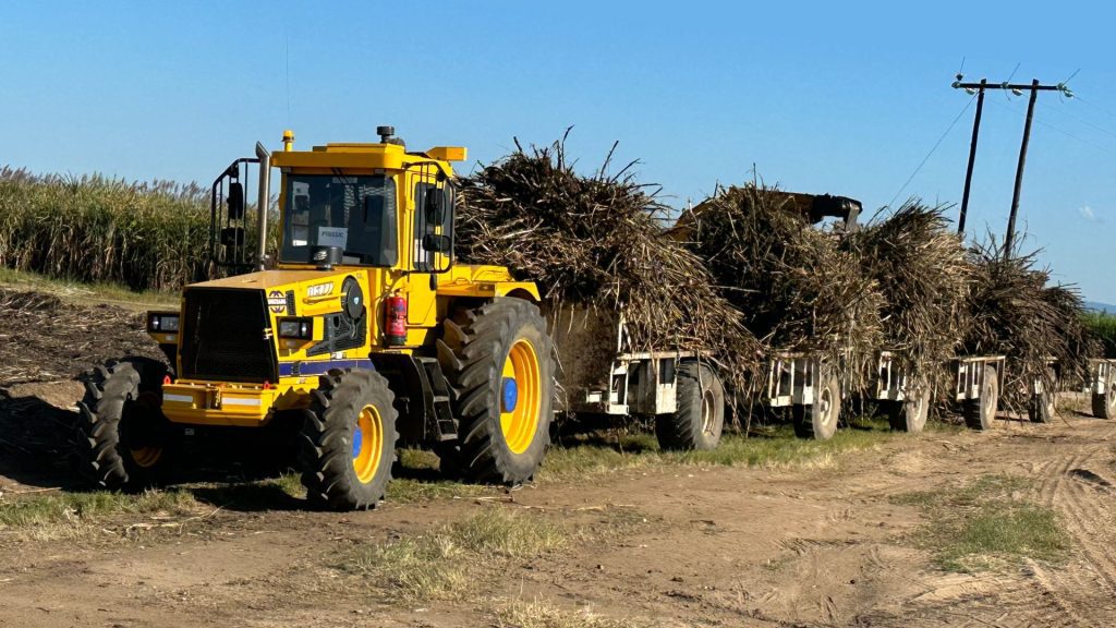 Dezzi H180T 4x4 Haulage Tractor